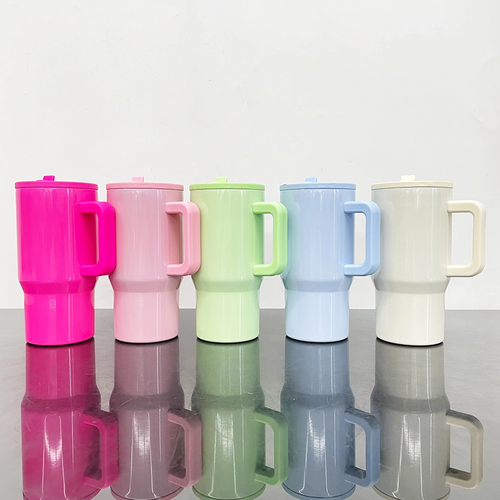 20oz Mug with Flip Straw